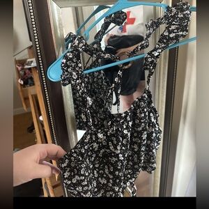 cropped shirt with cross back